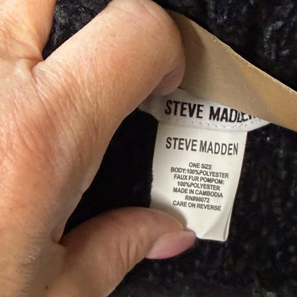Steve Madden Chenille Beanie Hat & Scarf Set One Size NWT Faux Fur Nordstrom